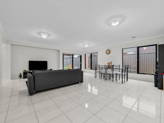 House for sale in Livingston, Melbourne