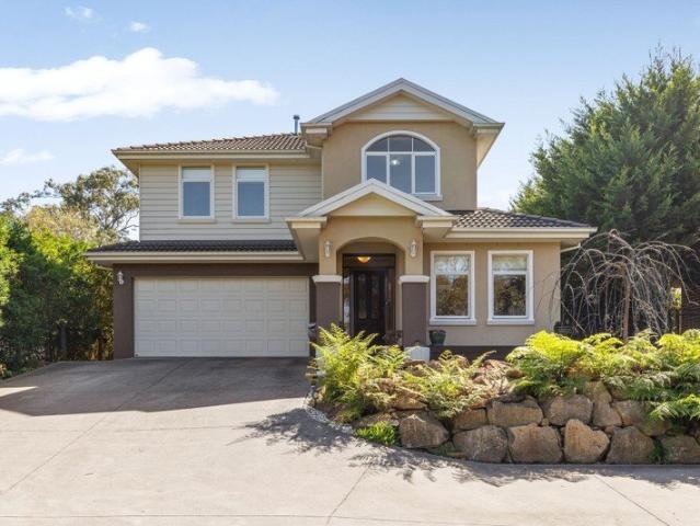 House for sale in Upper Ferntree Gully, Melbourne
