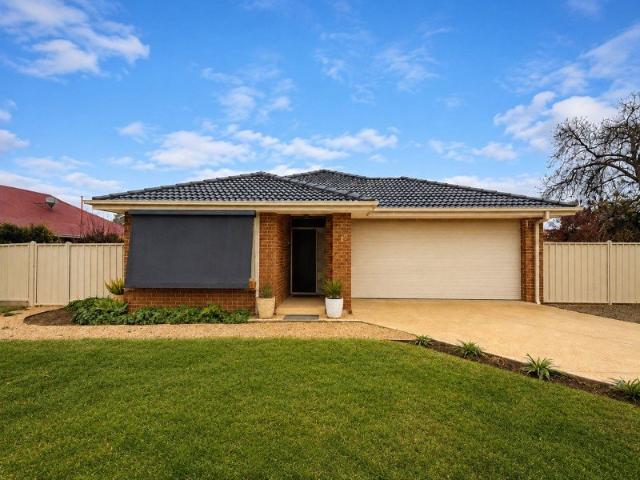 House for sale in Katamatite, Victoria