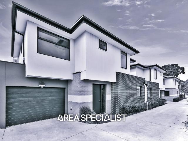 Townhouse for sale in Camerons Creek, Victoria