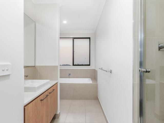 Townhouse for sale in Camerons Creek, Victoria