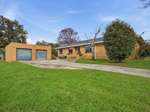 House for sale in Yinnar, Victoria