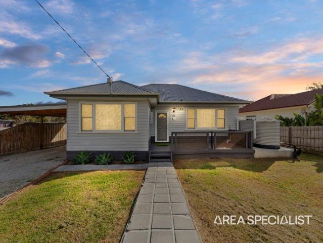 House for sale in Pioneer Bay, Victoria