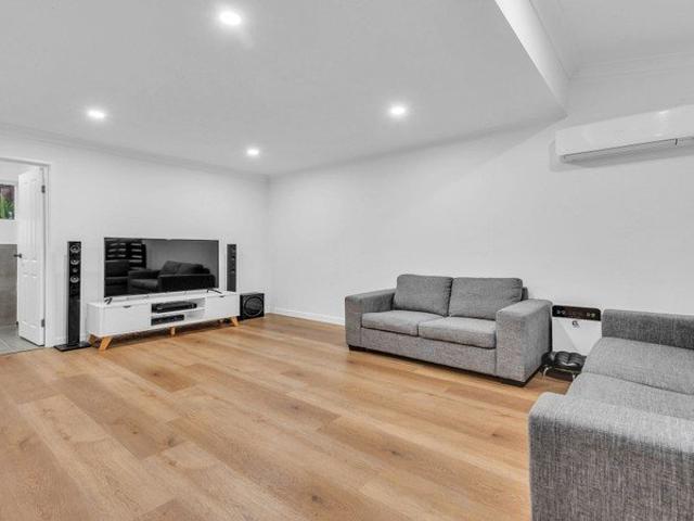 Townhouse for sale in Camerons Creek, Victoria