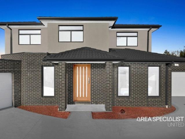 Townhouse for sale in Camerons Creek, Victoria