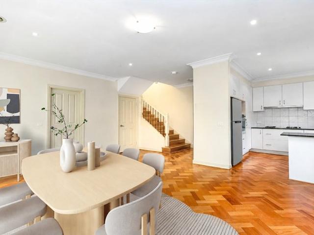 Townhouse for rent in Camerons Creek, Victoria