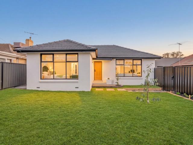 Townhouse for sale in Camerons Creek, Victoria