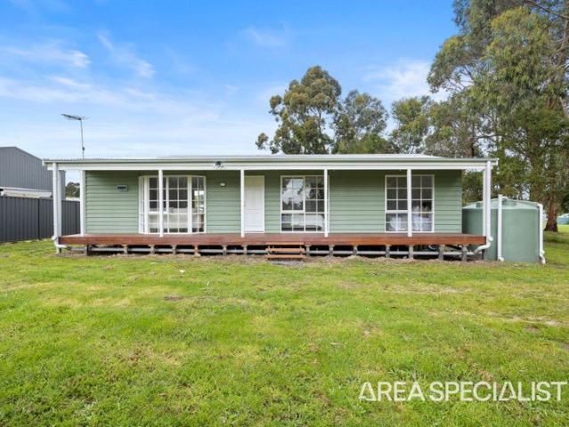 House for sale in Nyora
