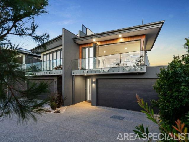 Townhouse for sale in Camerons Creek, Victoria