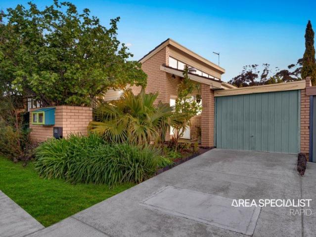 Apartment for sale in Hampton Park, Melbourne