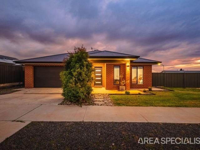 House for sale in Gol Gol, New South Wales