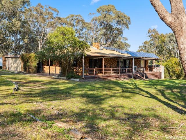 House for sale in Kirwans Bridge, Victoria