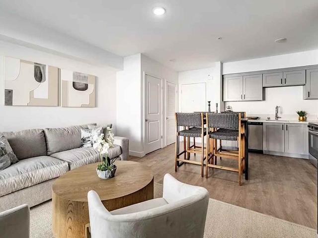 Apartment for rent in Van Nuys Neighborhood Council District, Canoga Park