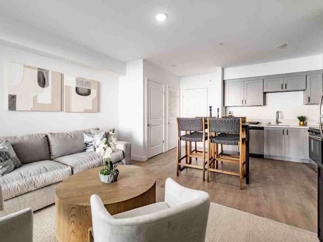 Apartment for rent in Canoga Park, California