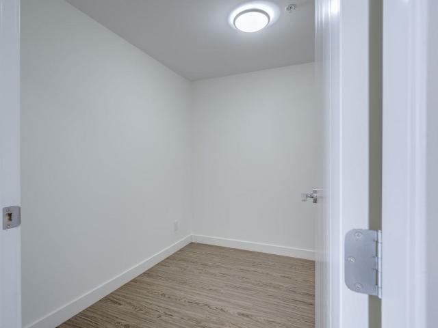 Apartment for rent in Surrey, British Columbia