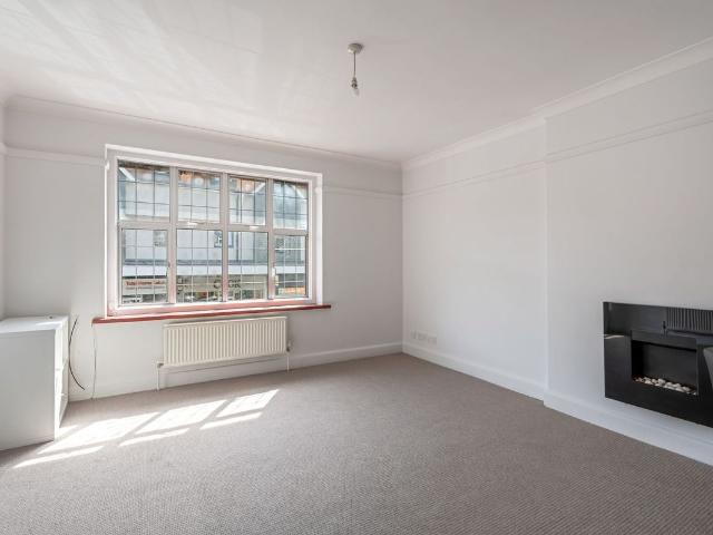 Apartment for rent in Greater London