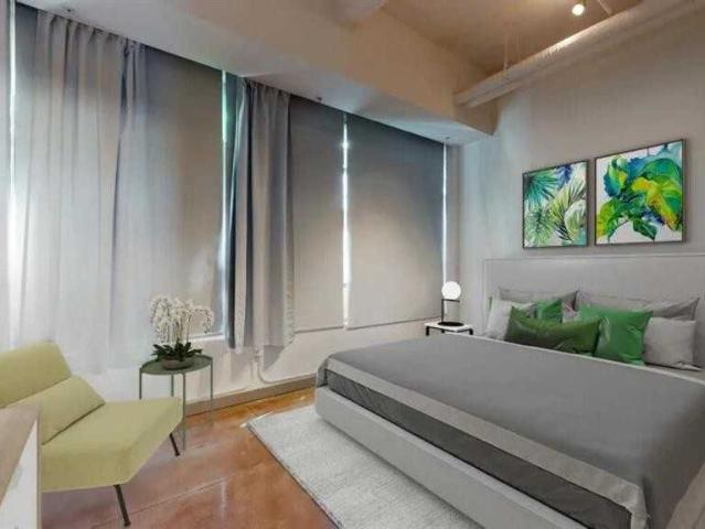 Apartment for rent in Canoga Park, California
