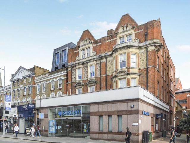 Apartment for rent in London Borough of Ealing, Greater London