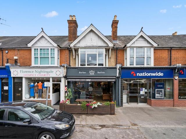 Apartment for rent in Beaconsfield, Knotty Green