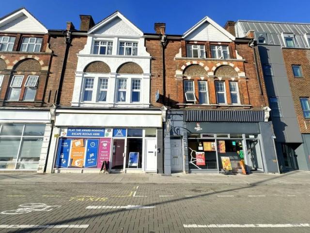 Apartment for rent in Horsell, Woking