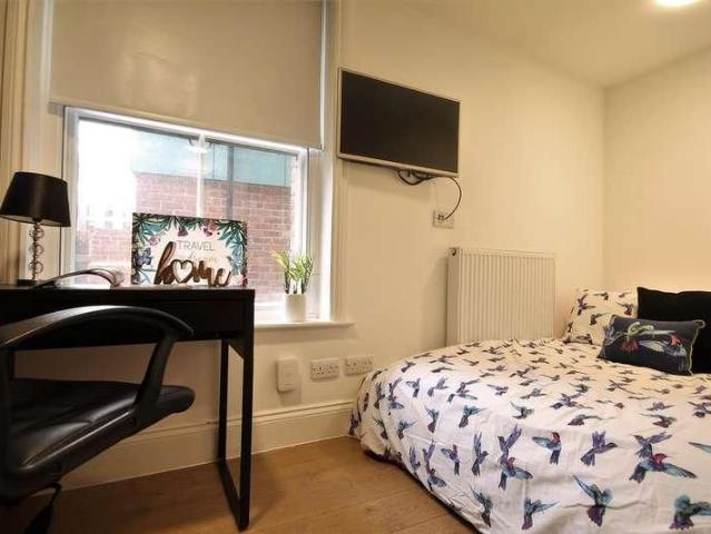 Studio for rent in Haymarket, Newcastle upon Tyne