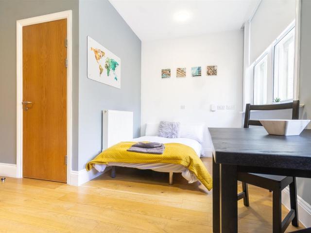 Studio for rent in Haymarket, Tyne And Wear