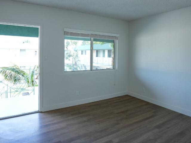 Apartment for rent in Downey, California