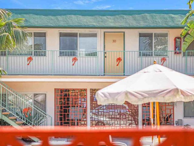 Apartment for rent in Downey, California