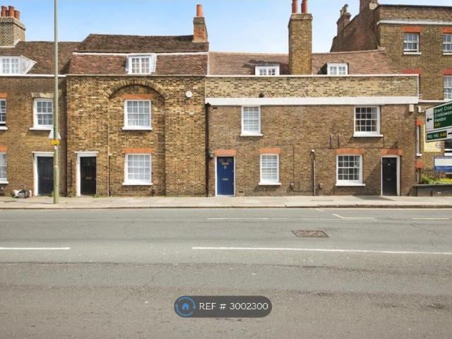 House for rent in Hendon Central, Greater London