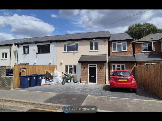 Apartment for rent in London Borough of Ealing, Greater London