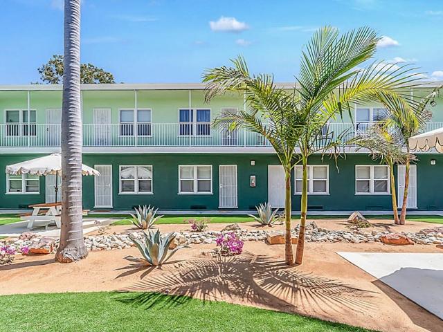 Apartment for rent in Long Beach, California
