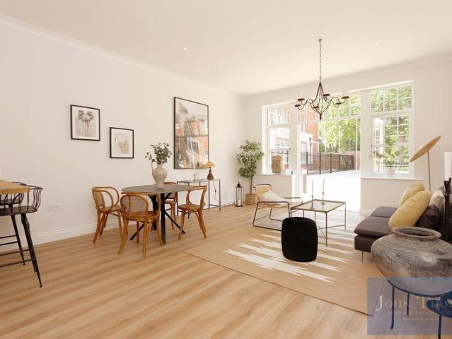 Apartment for rent in Chigwell, Epping