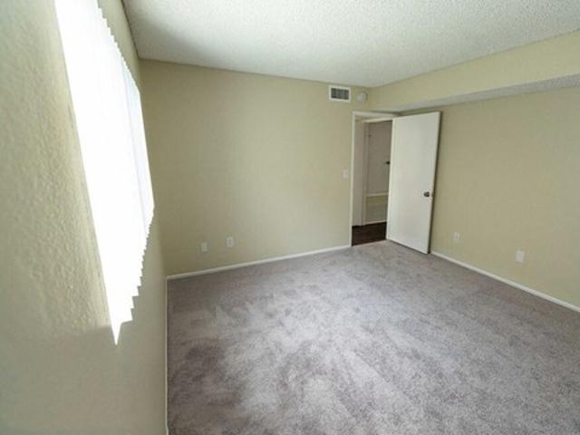 Apartment for rent in Santa Clarita