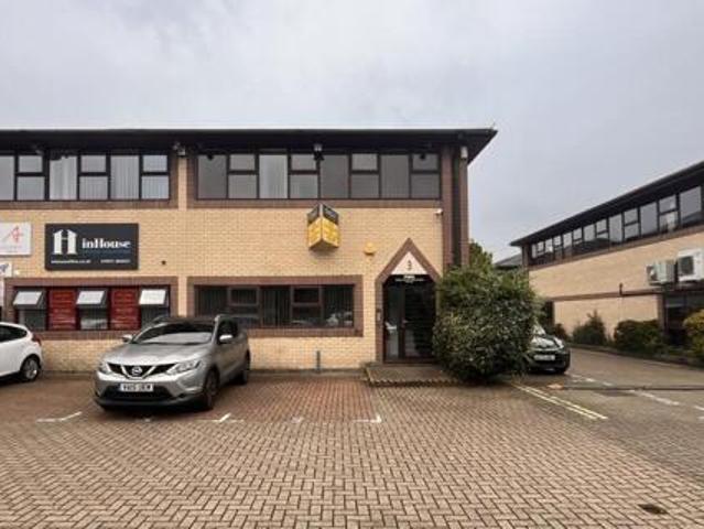 House for sale in Laindon, Essex