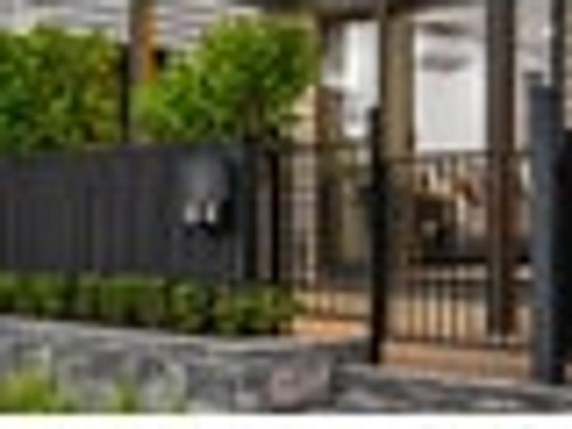 Townhouse for sale in Paremoremo