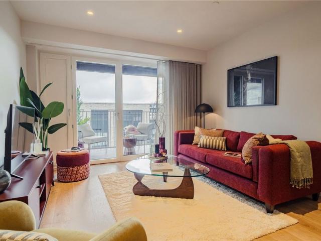 Apartment to rent in Bluebell, North Tipperary