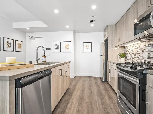 Apartment for rent in Irvine Business Complex, Irvine