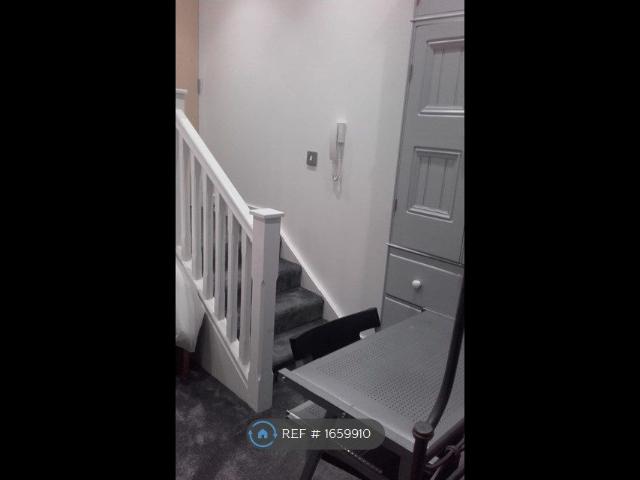 Studio for rent in Trafford Park, Greater Manchester