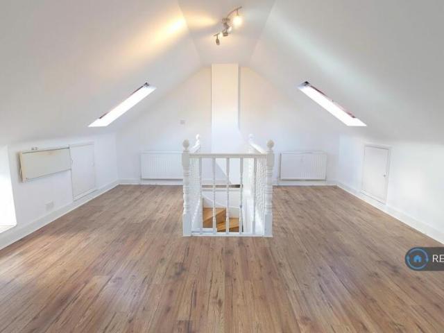 House for rent in Finchley, Greater London