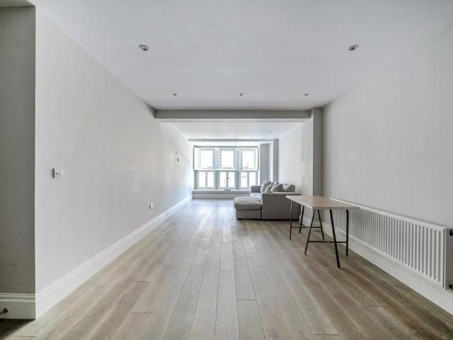 House for rent in Strawberry Hill, Greater London