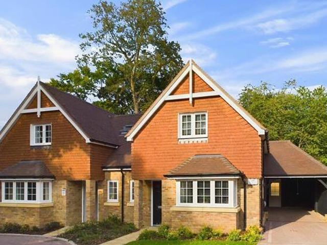 House for sale in Red Hill, Surrey
