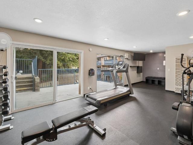 Apartment for rent in California