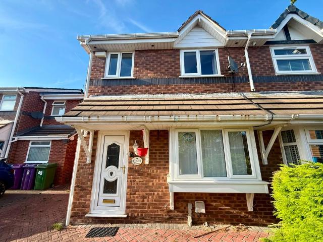 House for rent in Calderstones