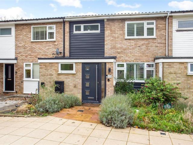 House for rent in Hatching Green, Five Acres
