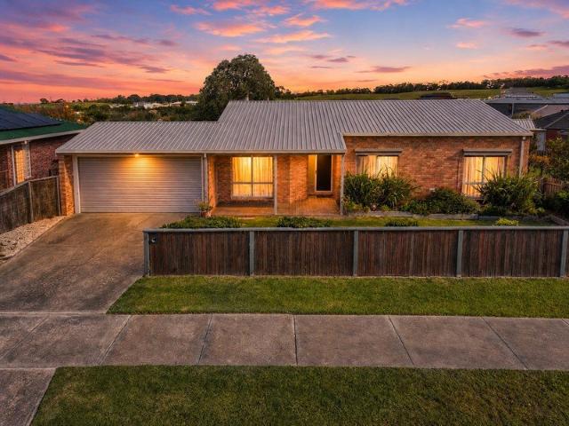 House for sale in Lakes Entrance, Victoria