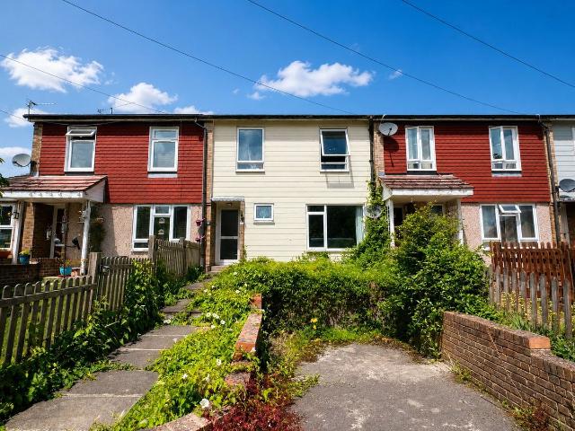 House for rent in Wrecclesham, Fole