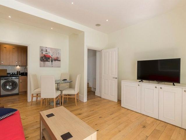 Apartment for rent in London Borough of Lambeth, Greater London