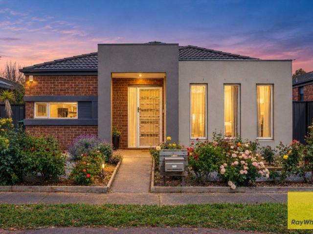 House for sale in Innisfail, Melbourne