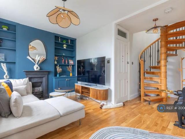 Apartment for rent in Clapham, Greater London