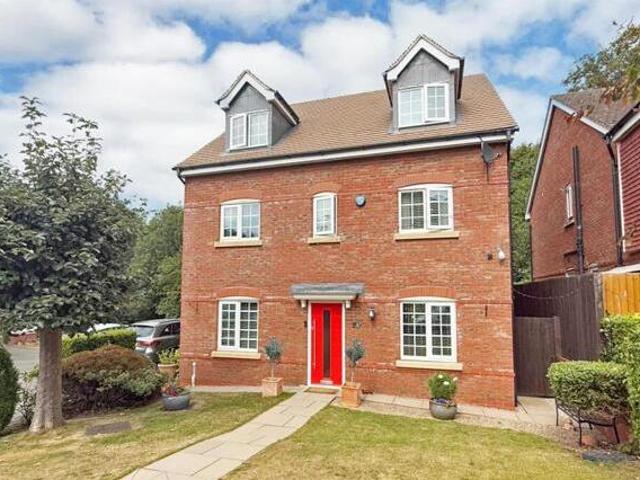 House for sale in Lyons, Greater London